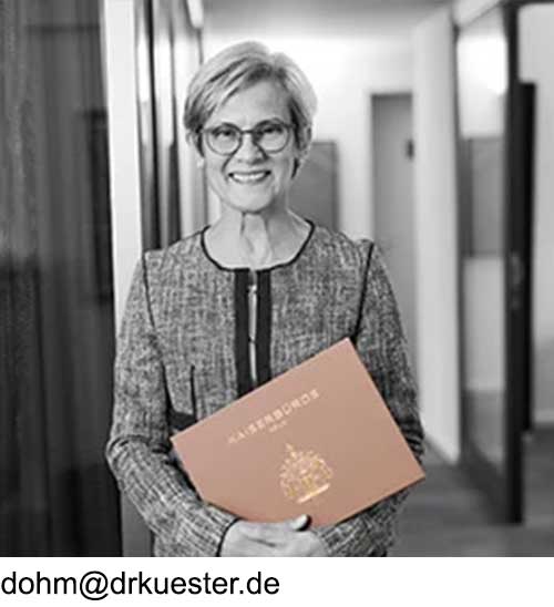 dr-kuester-Monika-Dohm Team